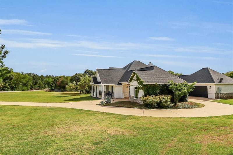 1901 Spring Mountain Road, Cross Roads TX 76227 - Photo 5
