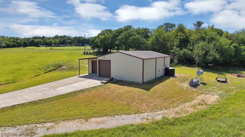 3875 Fm 121, Van Alstyne TX 75495 - Photo 33