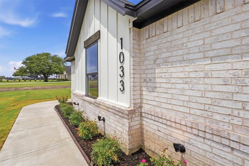 1033 Uplift Drive, Weatherford TX 76087 - Photo 5