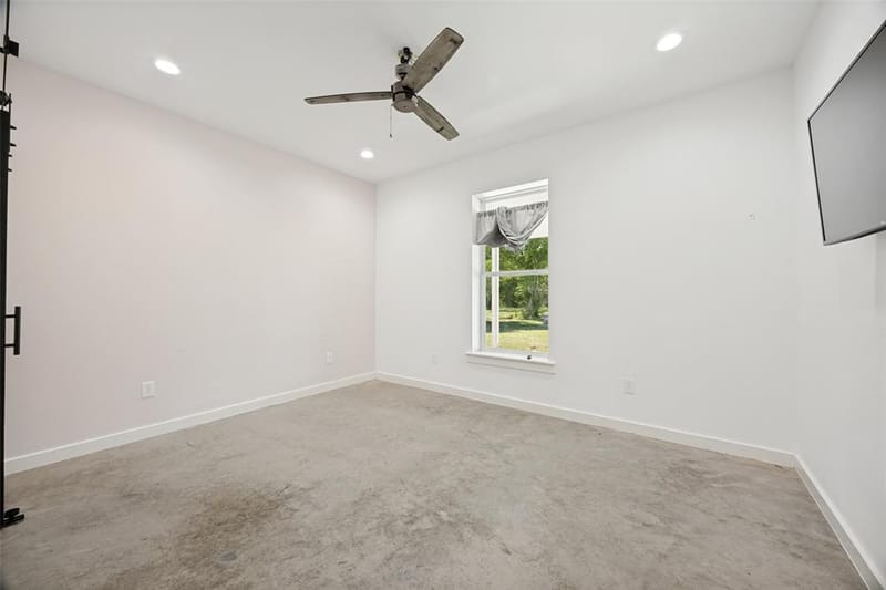 822 Private Road 7370, Point TX 75472 - Photo 24