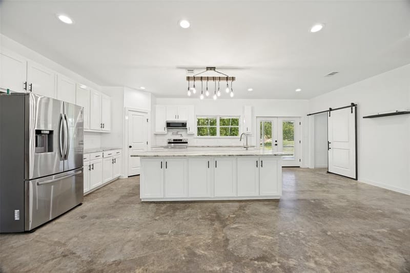 822 Private Road 7370, Point TX 75472 - Photo 15