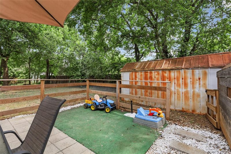 508 Batterson Street, Cleburne TX 76031 - Photo 25