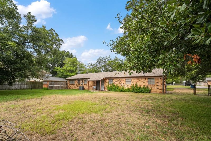 514 Malibu Street, Malakoff TX 75148 - Photo 23