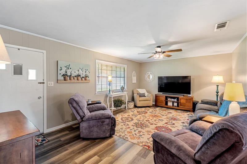 514 Malibu Street, Malakoff TX 75148 - Photo 2