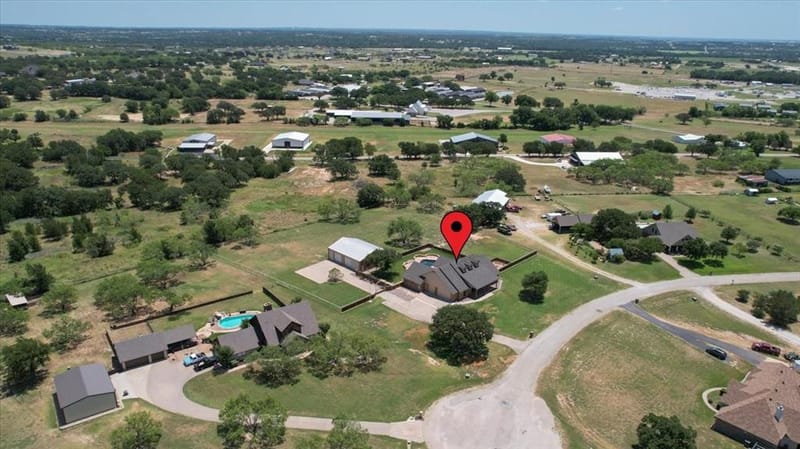 122 Eagle Pass Lane, Weatherford TX 76087 - Photo 2