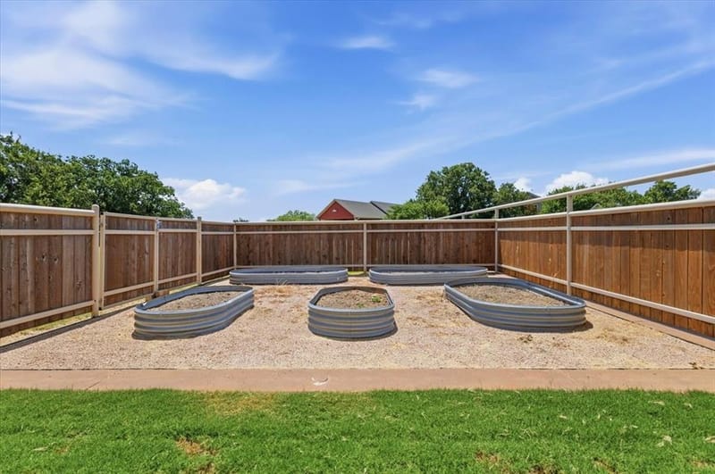 122 Eagle Pass Lane, Weatherford TX 76087 - Photo 32