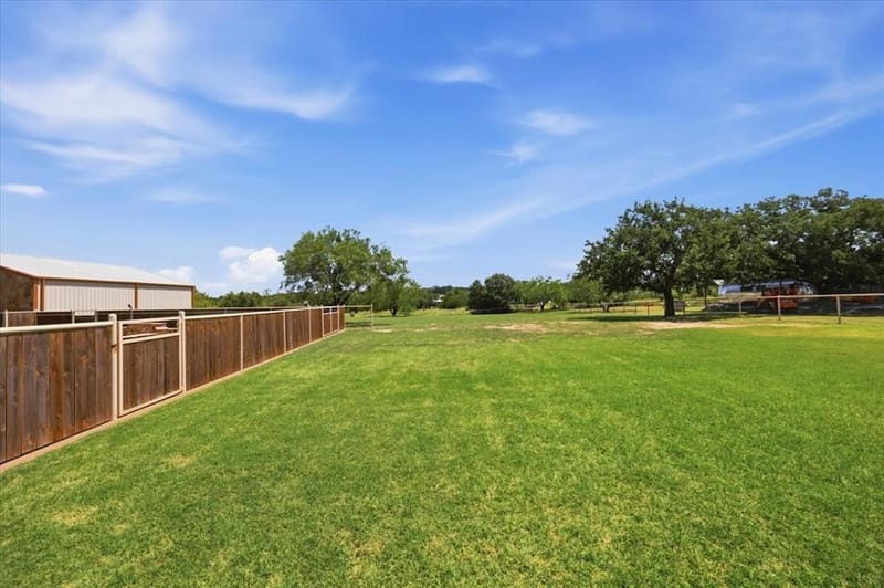 122 Eagle Pass Lane, Weatherford TX 76087 - Photo 33