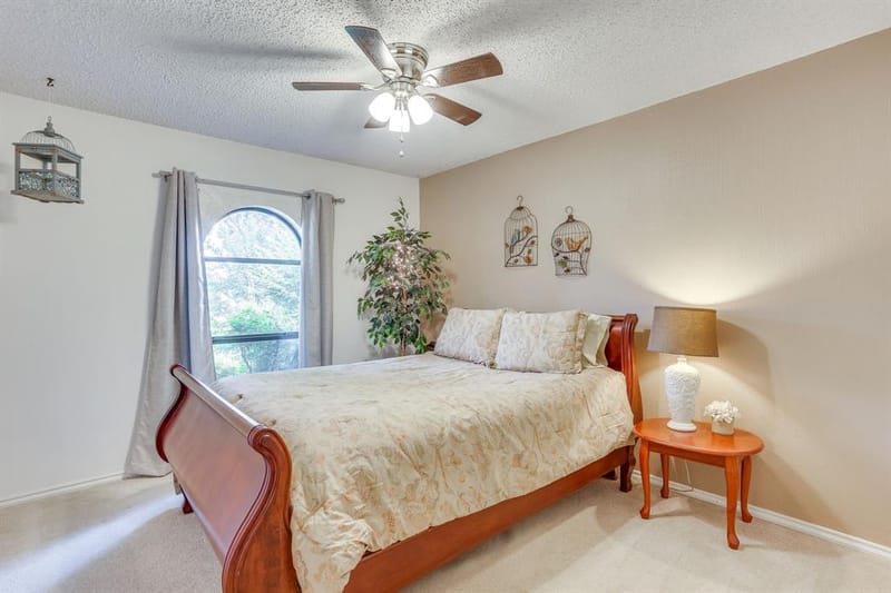 4510 Longacres Court, Arlington TX 76016 - Photo 23
