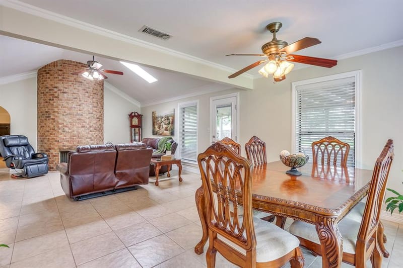 4510 Longacres Court, Arlington TX 76016 - Photo 12