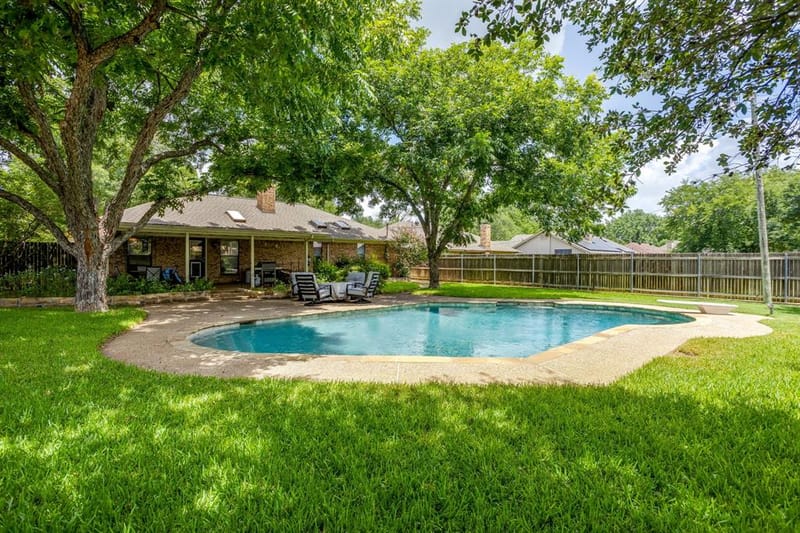 4510 Longacres Court, Arlington TX 76016 - Photo 32