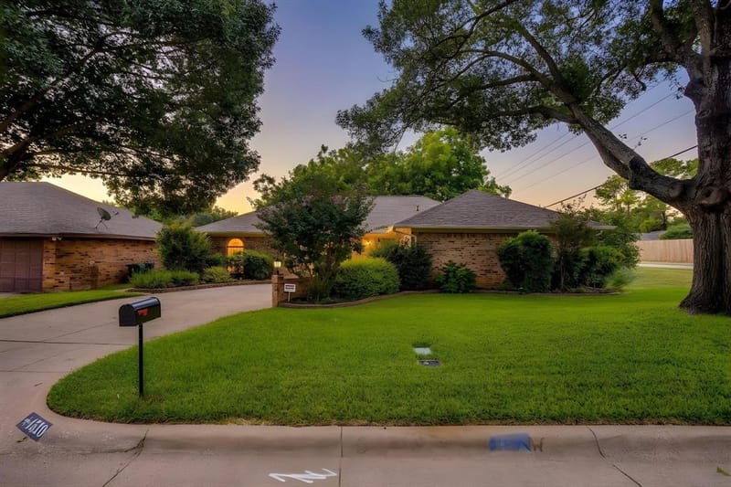 4510 Longacres Court, Arlington TX 76016 - Photo 40