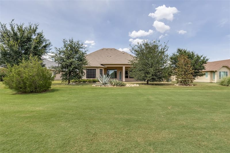 9805 Ironwood Drive, Denton TX 76207 - Photo 32