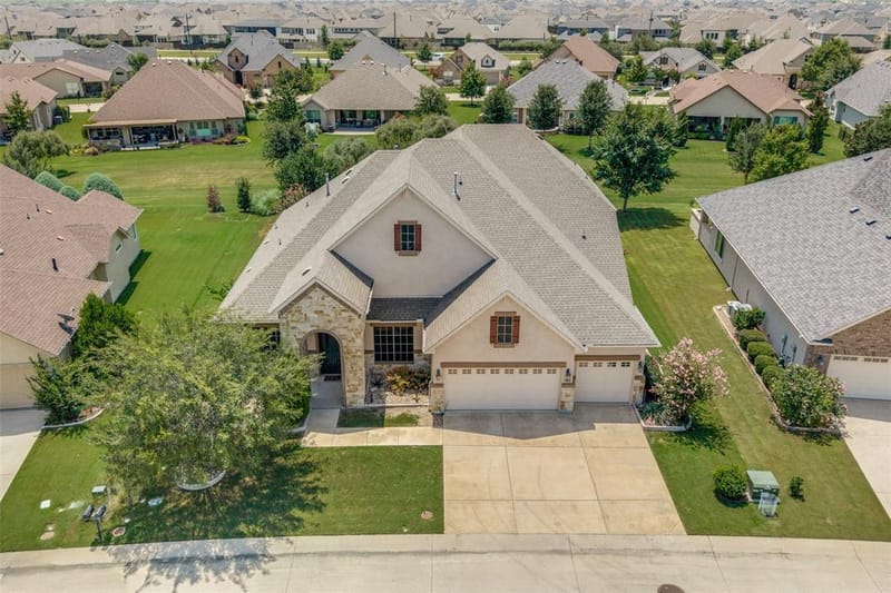 9805 Ironwood Drive, Denton TX 76207 - Photo 34