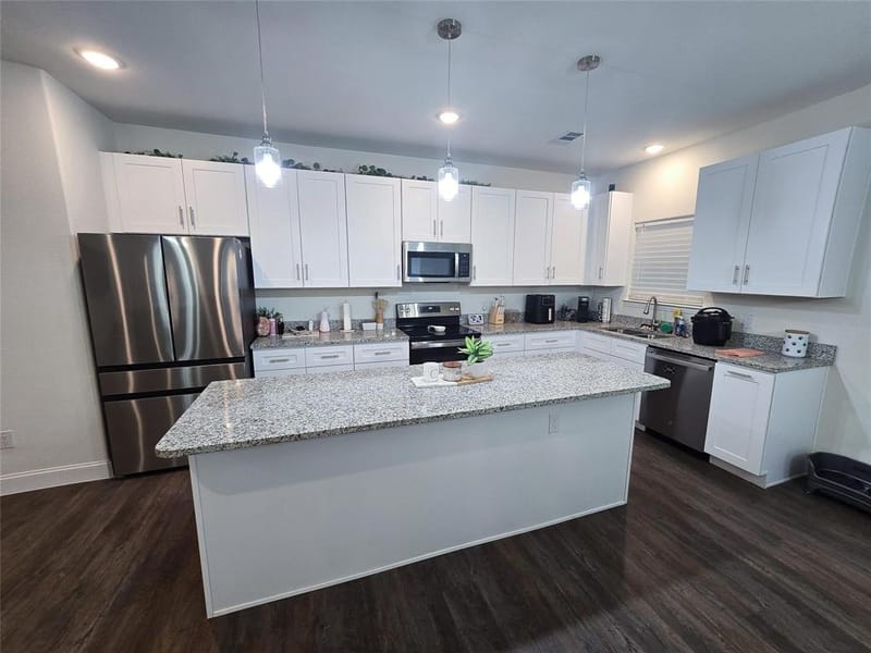 5111 San Marcos Court, Granbury TX 76048 - Photo 6