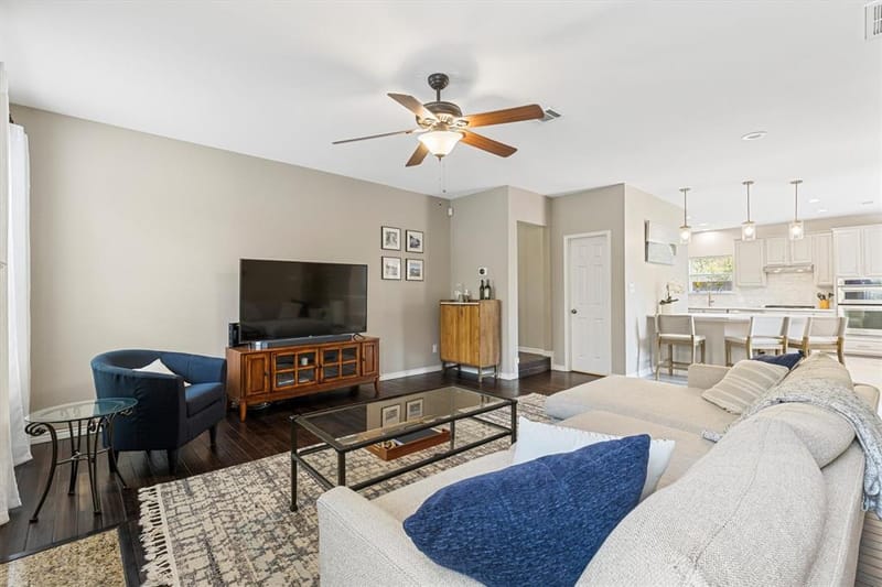 4048 Kirkmeadow Lane, Dallas TX 75287 - Photo 2