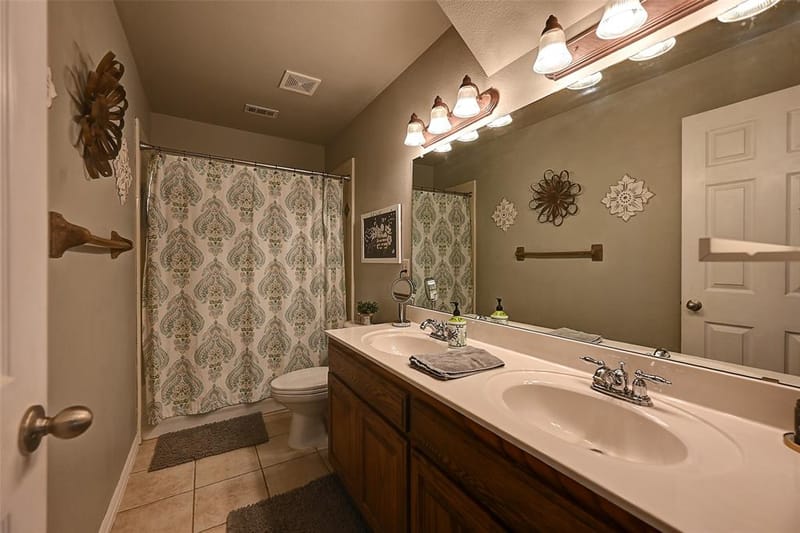 386 Phillips Court, Fate TX 75087 - Photo 16