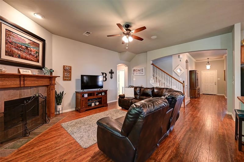 386 Phillips Court, Fate TX 75087 - Photo 5