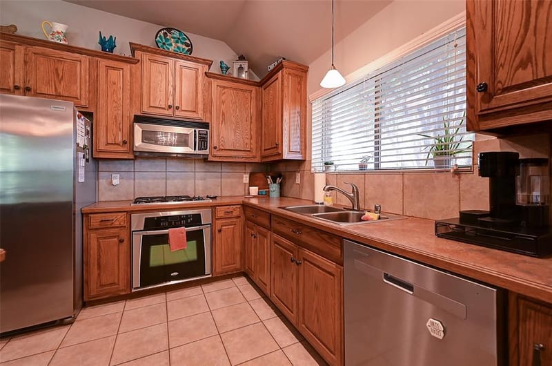 386 Phillips Court, Fate TX 75087 - Photo 9