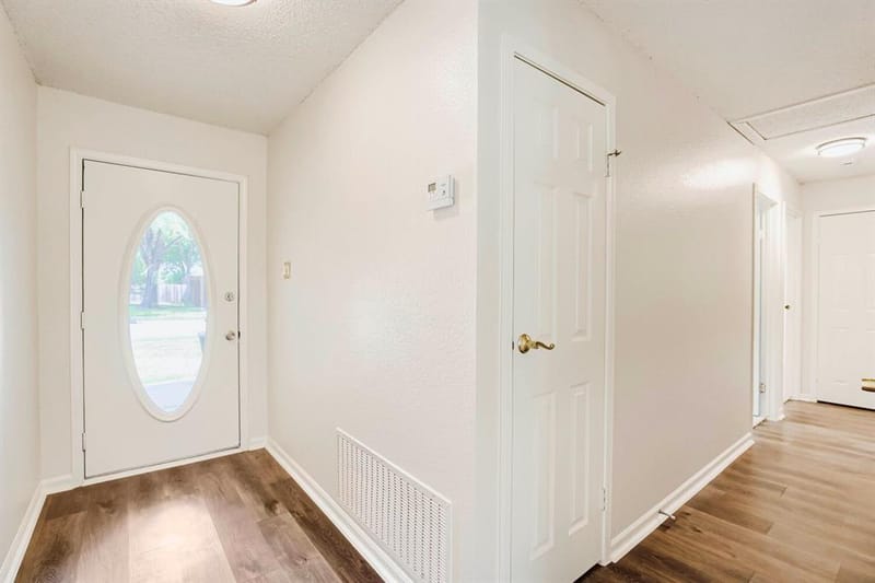 314 Sandlewood Lane, Euless TX 76039 - Photo 4