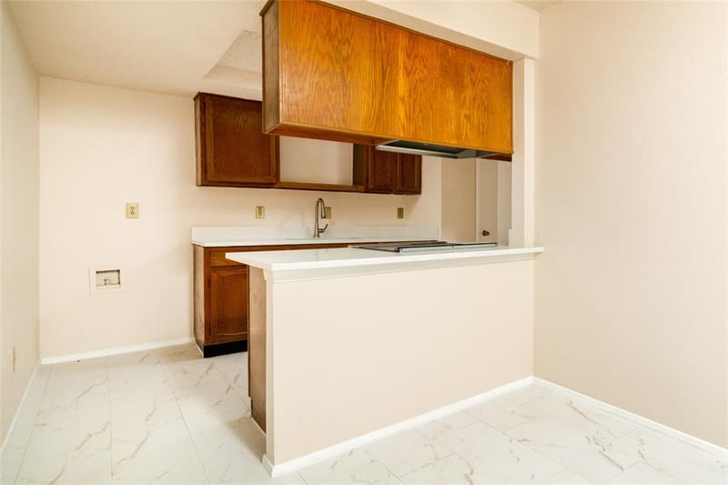 6410 Springfield Drive, Arlington TX 76016 - Photo 13
