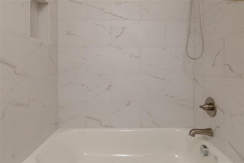 6410 Springfield Drive, Arlington TX 76016 - Photo 28