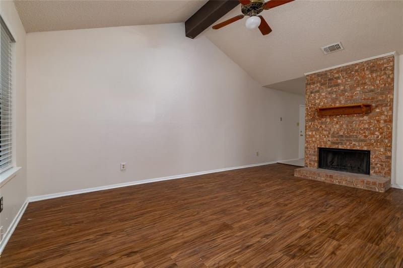 6410 Springfield Drive, Arlington TX 76016 - Photo 5