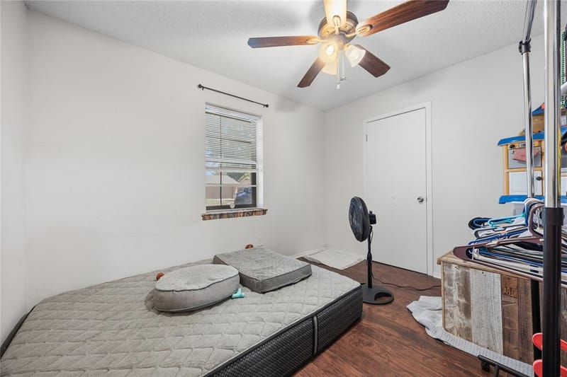 636 Sue Ann Lane, Burleson TX 76028 - Photo 17
