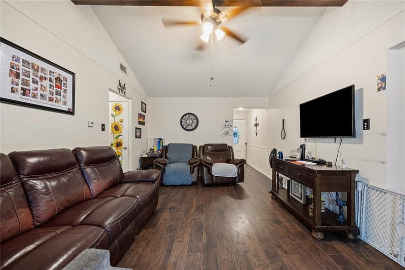 636 Sue Ann Lane, Burleson TX 76028 - Photo 8