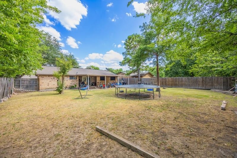 636 Sue Ann Lane, Burleson TX 76028 - Photo 25