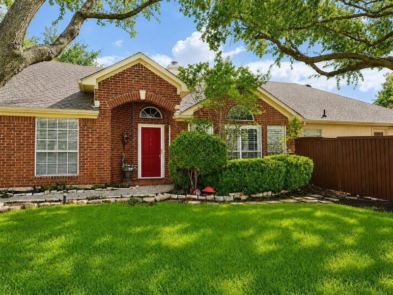 6800 Forest Hills Drive, Plano TX 75023 - Photo 16