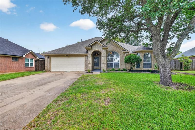 6740 Old Mill Court, North Richland Hills TX 76182 - Photo 3
