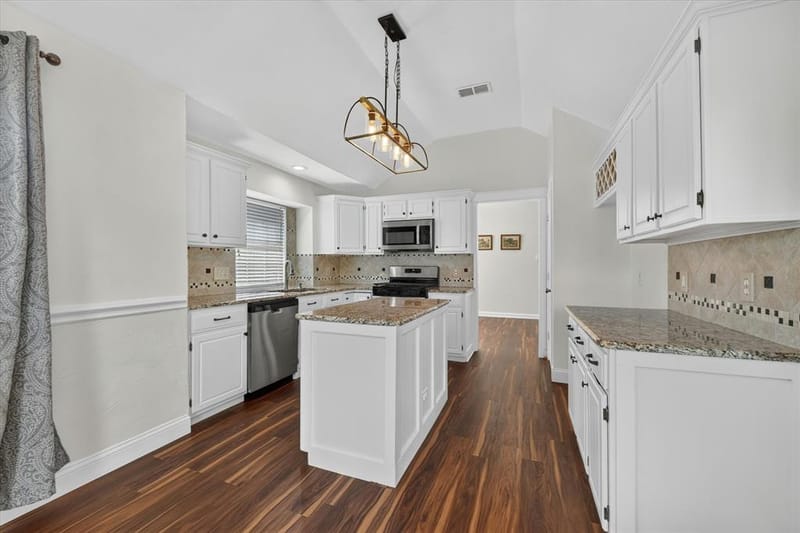 6740 Old Mill Court, North Richland Hills TX 76182 - Photo 11