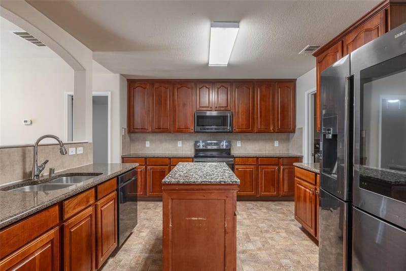 472 Grant Lane, Lavon TX 75166 - Photo 10