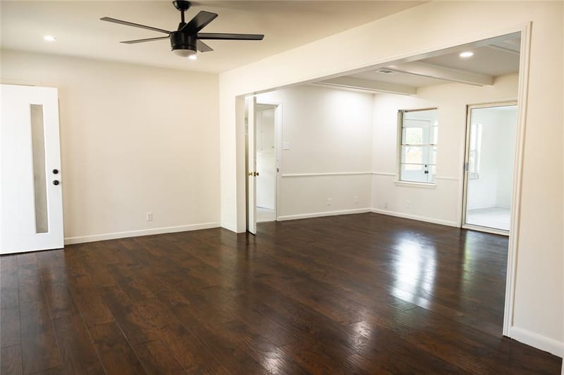 805 Lynn Court, Ennis TX 75119 - Photo 6