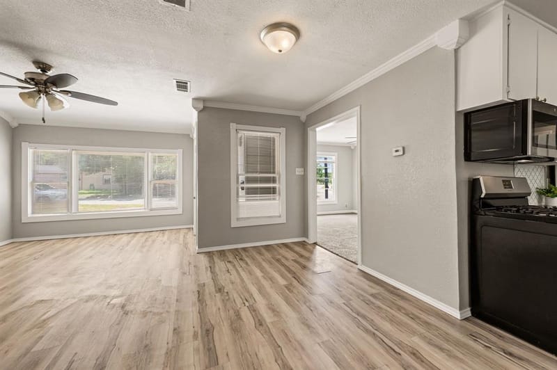 3501 Eastridge Drive, Haltom City TX 76117 - Photo 7