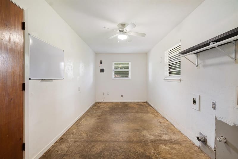 5880 Pine Mill Road, Reno TX 75462 - Photo 17