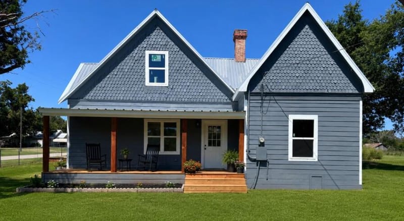 700 Avenue H, Blanket TX 76432