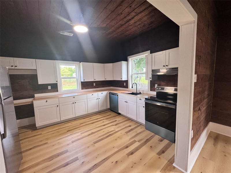 700 Avenue H, Blanket TX 76432 - Photo 10
