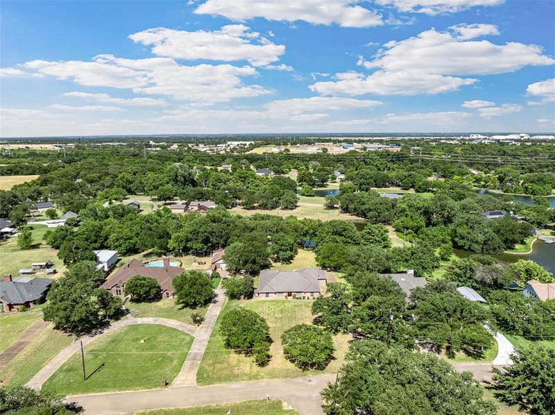 108 Spring Creek Street, Lacy Lakeview TX 76705 - Photo 38