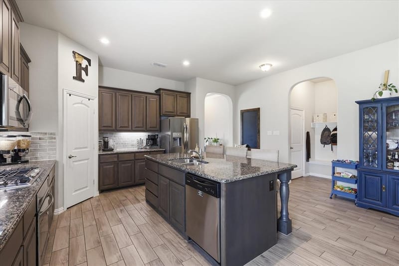 3033 Charing Cross Road, Midlothian TX 76065 - Photo 10