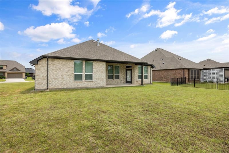 1089 Mickelson Drive, Granbury TX 76048 - Photo 31