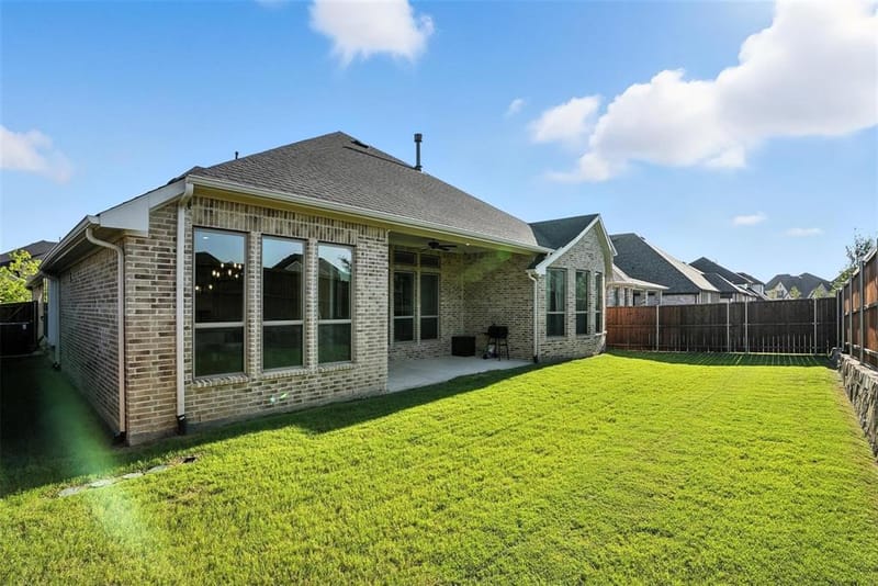 716 Colt Drive, Aubrey TX 76227 - Photo 32