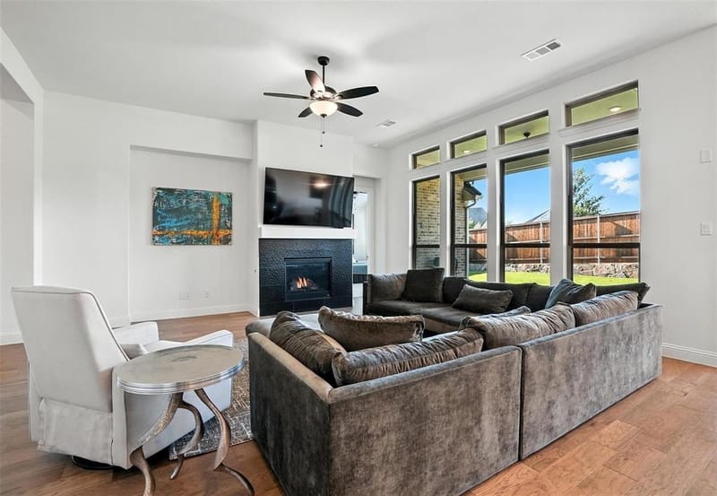 716 Colt Drive, Aubrey TX 76227 - Photo 4