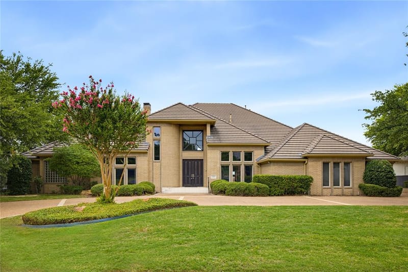 5916 Forest Highlands Drive, Fort Worth TX 76132