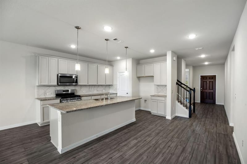 984 Manuel Drive, Fate TX 75087 - Photo 7