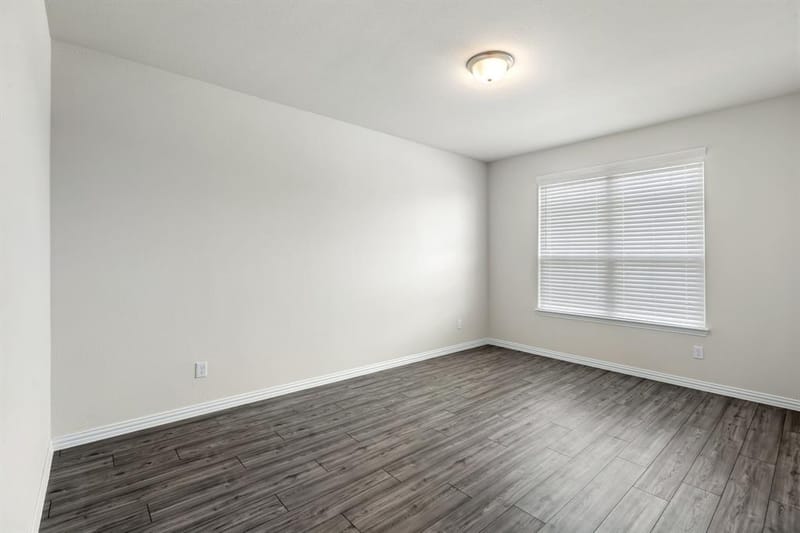 984 Manuel Drive, Fate TX 75087 - Photo 10