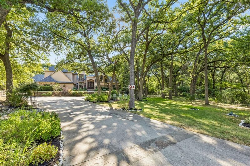 9 N Eagle Point # A, Azle TX 76020 - Photo 7