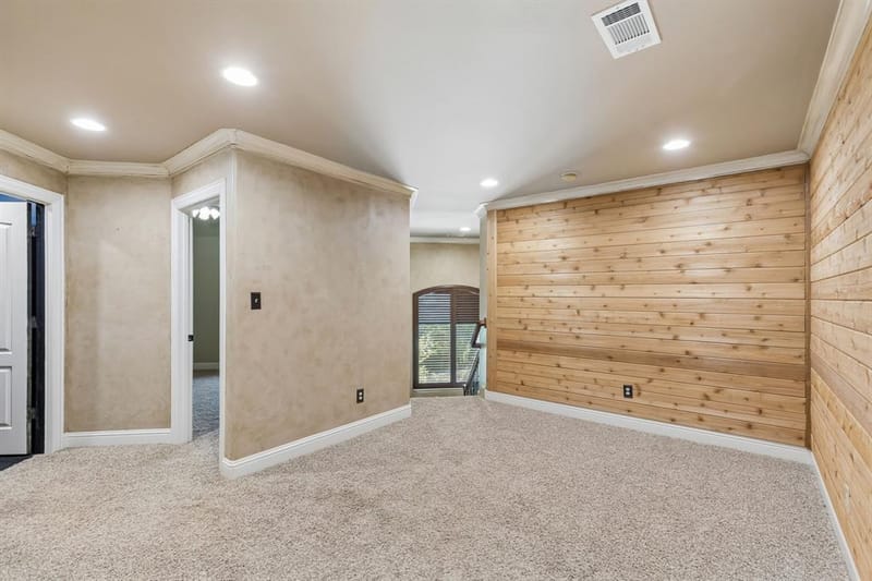 9 N Eagle Point # A, Azle TX 76020 - Photo 31