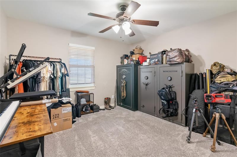 221 S Avenue C, Point TX 75472 - Photo 23