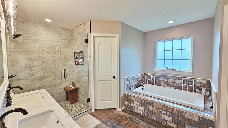 221 S Avenue C, Point TX 75472 - Photo 10